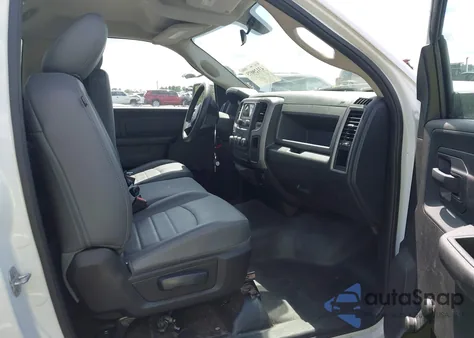 2016 Ram 1500 Tradesman из США, поврежденный, VIN 3C6JR6AG6GG153780